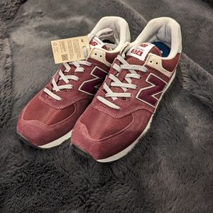 New Balance 574 Core Classic - men's 11.5 (burgundy with white)